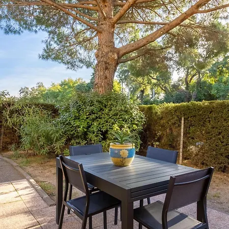 Estivales 2 아파트 *